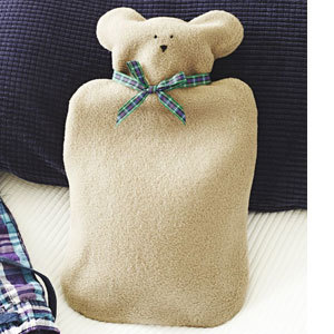 Teddy hot-water bottle cover - Make a teddy hot-water bottle cover: free sewing pattern - Craft - allaboutyou.com