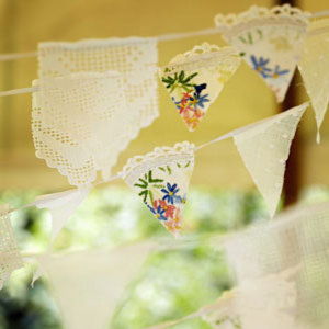 Bunting - Make decorations for the garden - craft ideas - allaboutyou.com