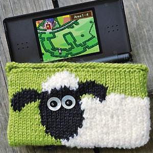 Knit a Shaun the Sheep Nintendo DS case - Toys to make - free knitting patterns - Craft ideas for kids - Craft - allaboutyou.com