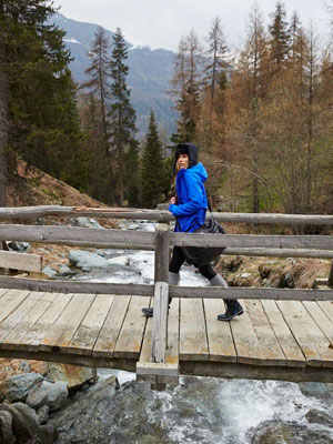 Woman walking in woods in Sweaty Betty jacket and hat - Going for an autumn walk? Here's the gear you need - Country & travel - allaboutyou.com