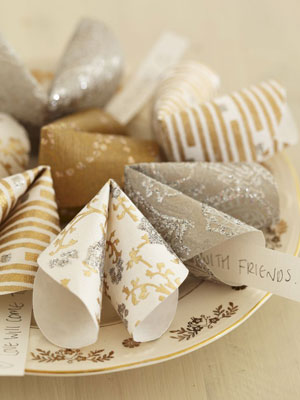 Paper fortune cookies - Make paper fortune cookies - Craft - allaboutyou.com