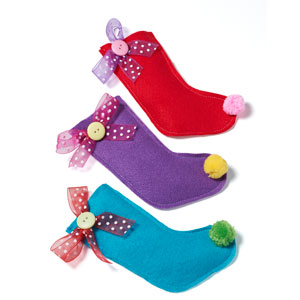 Christmas stocking cutlery pocket - Sew a Christmas stocking cutlery pocket: free sewing pattern - Christmas table decorations - Craft - allaboutyou.com
