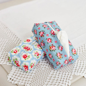 Floral fabric tissue box cover - free sewing pattern - craft - allaboutyou.com