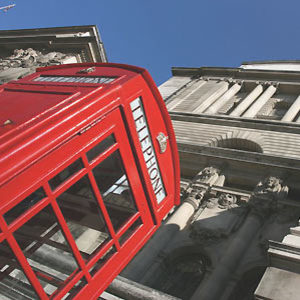 123 phone box on London street: landmarks quiz