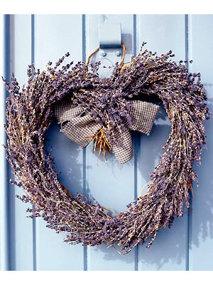 Lavender heart wreath to make