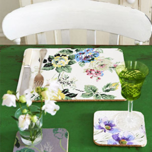 Table mats made from wallpaper - Make wallpaper tablemats - Craft - allaboutyou.com