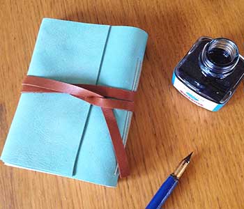 leather journal to make - Free sewing patterns - Craft - allaboutyou.com