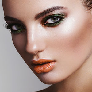 Woman glowing skin - illuminators - makeup tips - beauty - allaboutyou.com
