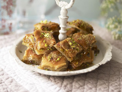 Baklava with figs and pistachios