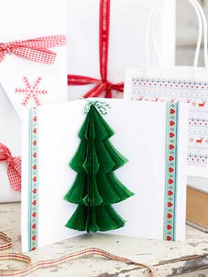 Tissue-paper Christmas tree card to make - Christmas craft - Craft - allaboutyou.com