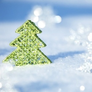 123 Christmas tree decoration on snow - Christmas craft ideas: Christmas trees - Craft - allaboutyou.com
