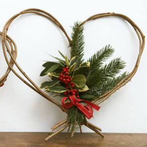 Willow twig heart with bunch of holly - Make a Christmas twig heart - Christmas decorations to make - Craft - allaboutyou.com