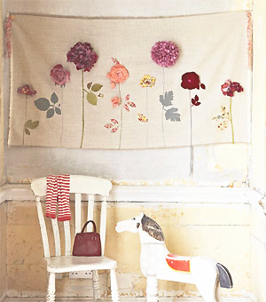 PR make flower wall hanging by Sania Pell