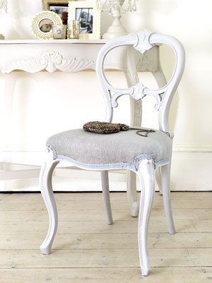 Painted chair - Refurbish a French-style chair - Home makes - Craft - allaboutyou.com