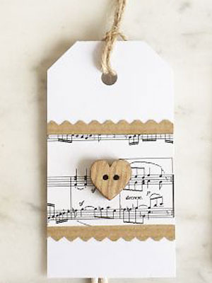 Music note gift tag with button detail