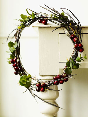 CL twig Christmas wreath to make - Christmas wreaths - Christmas craft - allaboutyou.com